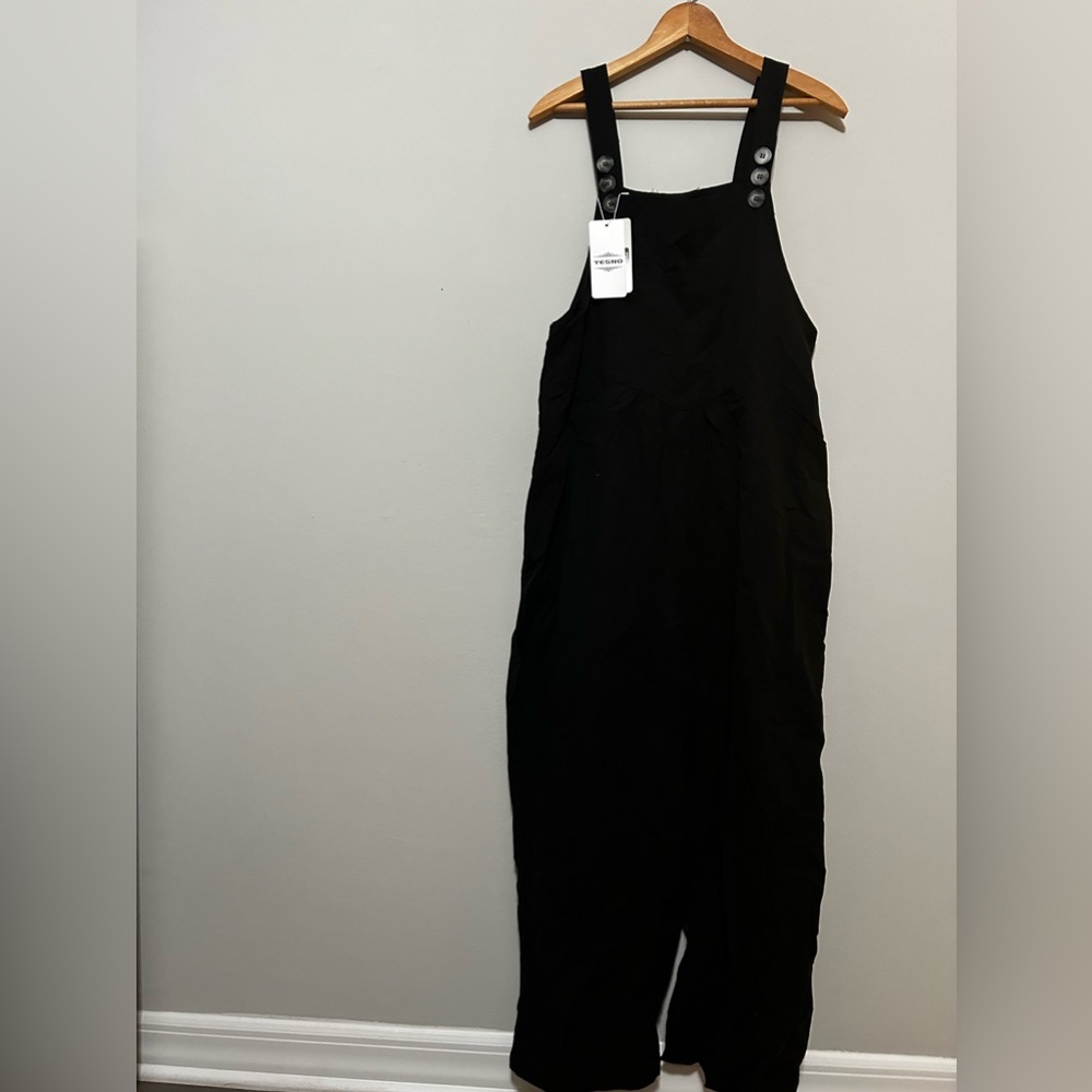 Black adjustable romper